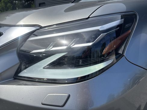 Used 2020 Lexus GX 460 Luxury w/ Luxury Sport Package AWD/4WD image 25