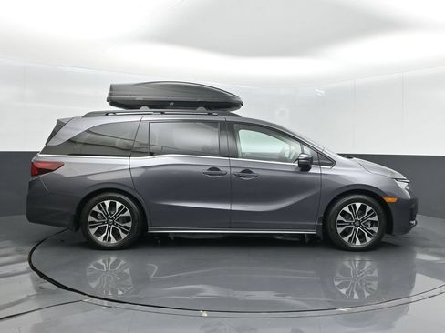 Used 2026 Honda Odyssey Elite image 5