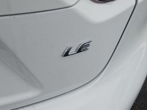 Used 2024 Toyota Corolla LE image 5