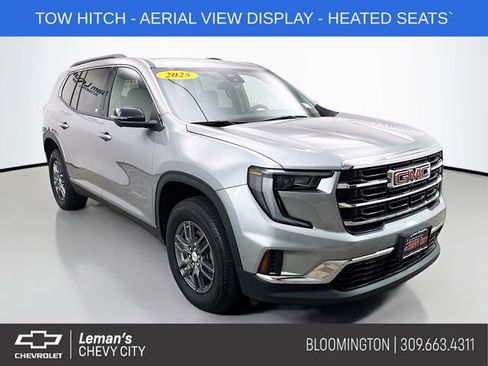Used 2025 GMC Acadia Elevation image 1