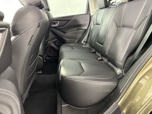 Used 2023 Subaru Forester Touring AWD/4WD image 22