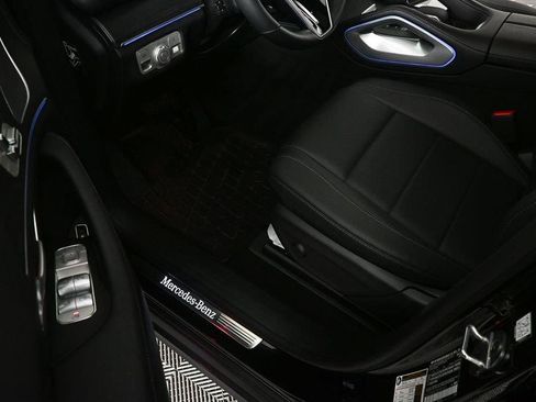 Certified 2025 Mercedes-Benz GLE 450e 4MATIC image 8