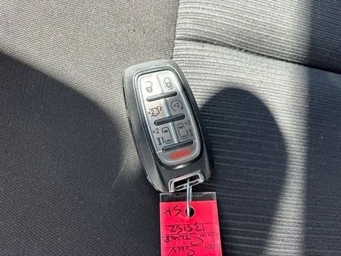 Used 2024 Chrysler Voyager LX FWD image 45