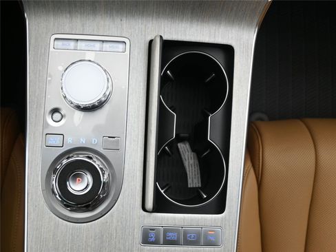 New 2026 Genesis G80 2.5T Advanced image 9