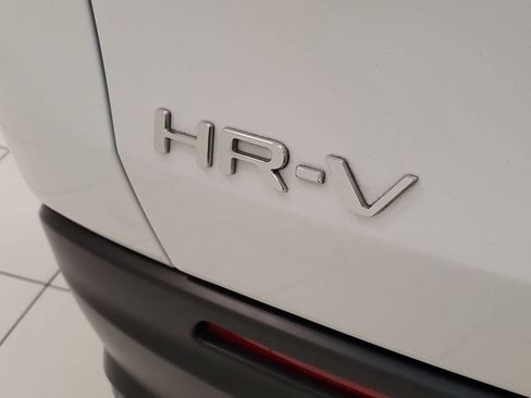 Certified 2025 Honda HR-V Sport image 20