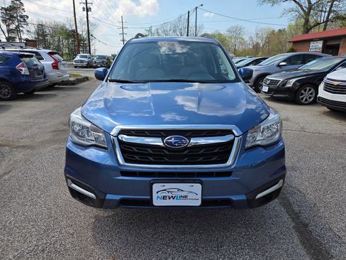 Used 2018 Subaru Forester 2.5i Premium w/ All-Weather Package AWD/4WD image 5