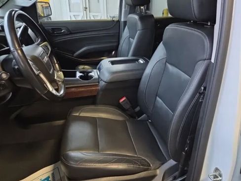 Used 2020 GMC Yukon SLT image 6