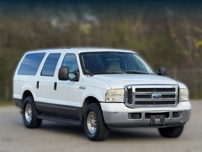 Used 2005 Ford Excursion XLS