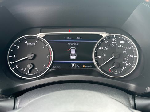 New 2025 Nissan Sentra SR w/ Midnight Edition image 27