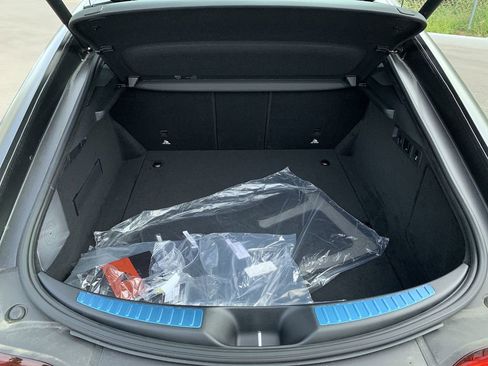 Used 2022 Mercedes-Benz AMG GT 43 image 10