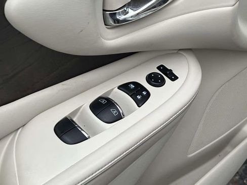 Used 2019 Nissan Murano Platinum image 19