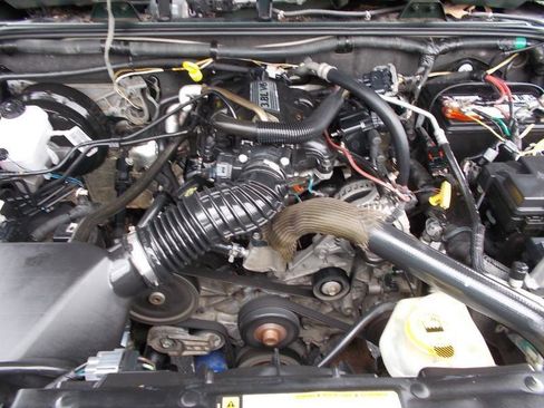 Used 2010 Jeep Wrangler Unlimited Sport AWD/4WD image 18