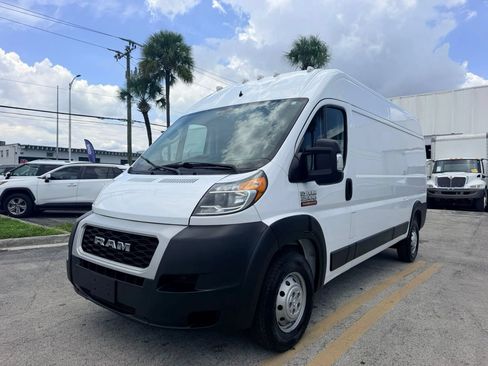 Used 2021 RAM ProMaster 2500 FWD image 3
