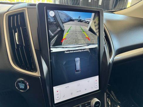 Used 2023 Ford Edge ST-Line image 23