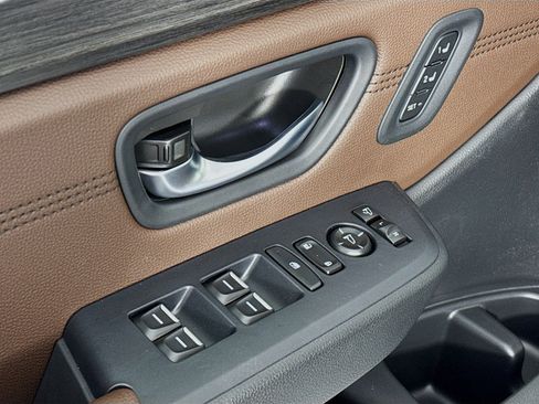New 2026 Honda Pilot Touring image 18