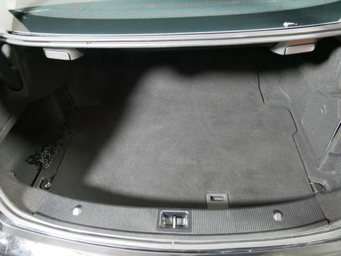 Used 2015 Mercedes-Benz E 400 4MATIC Coupe image 18