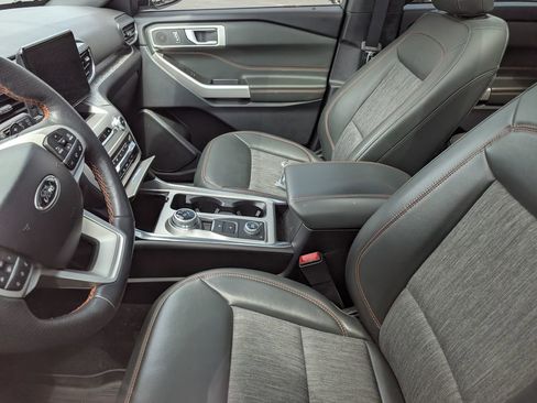 Used 2023 Ford Explorer Timberline image 9
