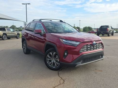 Used 2024 Toyota RAV4 Limited w/ Advanced Technology Package AWD/4WD image 9