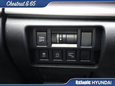 Used 2023 Subaru Crosstrek 2.5i Limited AWD/4WD image 31