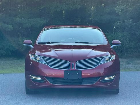 Used 2015 Lincoln MKZ AWD w/ Equipment Group 101A Select image 3