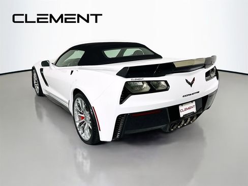 Used 2017 Chevrolet Corvette Z06 w/ Z07 Performance Package image 10