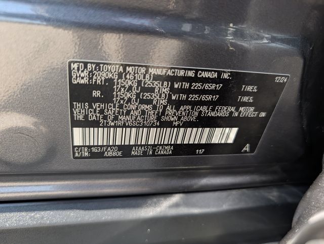 Used 2025 Toyota RAV4 XLE FWD image 33