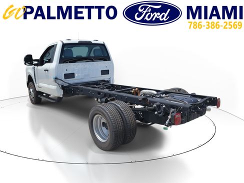 Used 2024 Ford F350 XL w/ XL Chrome Package AWD/4WD image 4
