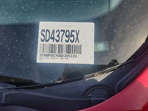 Used 2016 Ford Fusion S w/ Equipment Group 101A FWD image 4