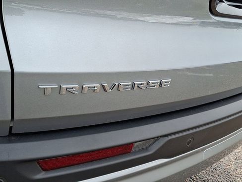 New 2025 Chevrolet Traverse LT w/ Driver Confidence Package image 55
