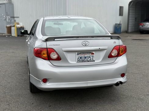 Used 2010 Toyota Corolla S image 9
