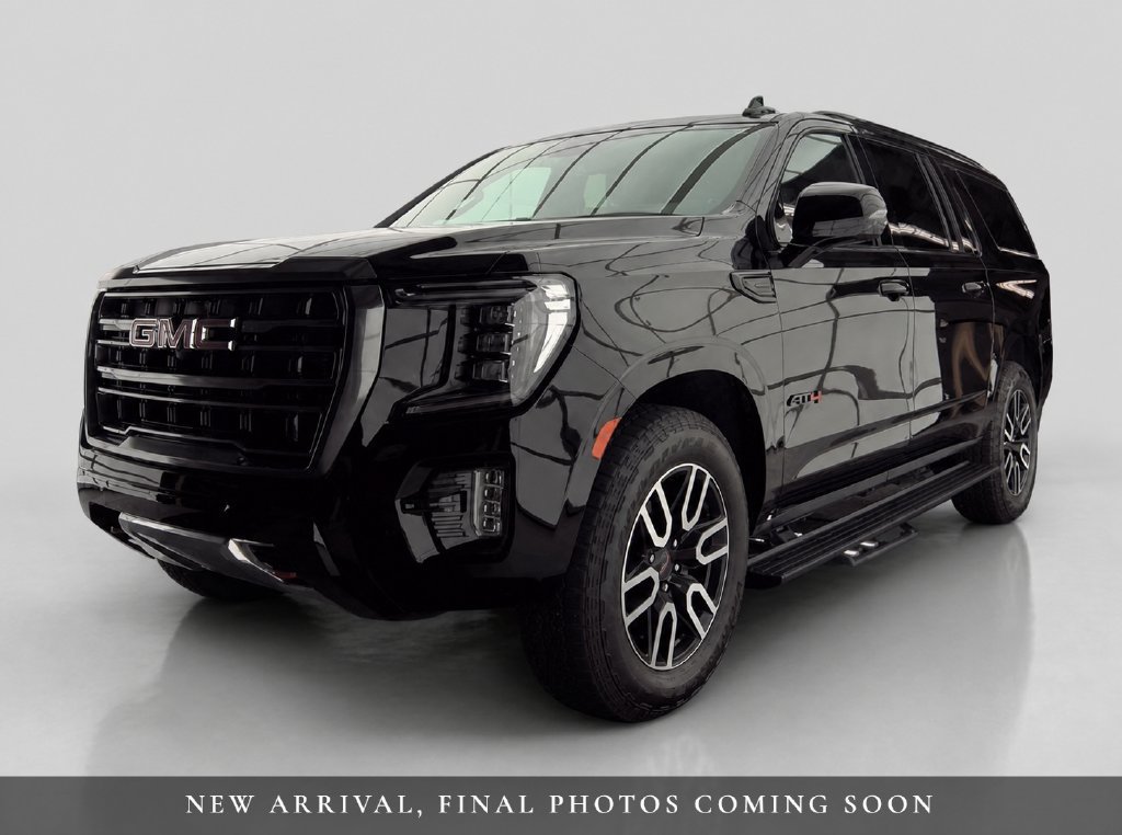 Used 2023 GMC Yukon XL AT4 w/ AT4 Premium Package AWD/4WD image 1