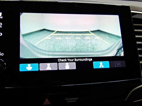 Used 2019 Honda Pilot Touring image 19