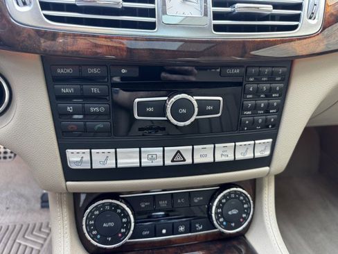 Used 2014 Mercedes-Benz CLS 550 image 29