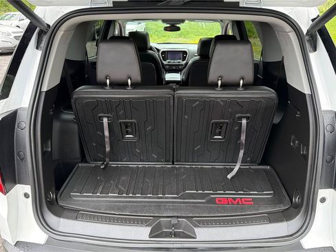 Used 2023 GMC Acadia AT4 w/ Technology Package AWD/4WD image 12