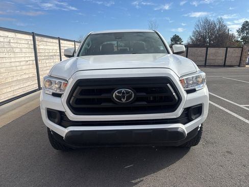 Used 2023 Toyota Tacoma SR image 3