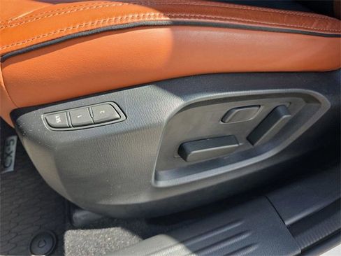 Used 2024 MAZDA CX-5 Carbon Edition image 25
