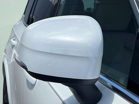 New 2026 Volvo XC90 T8 Ultra w/ Protection Package Premier AWD/4WD image 11