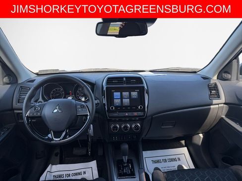 Used 2025 Mitsubishi Outlander Sport AWD image 22