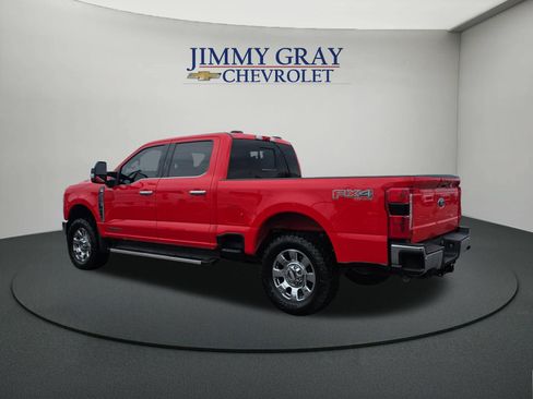 Used 2023 Ford F250 Lariat w/ Chrome Package AWD/4WD image 3