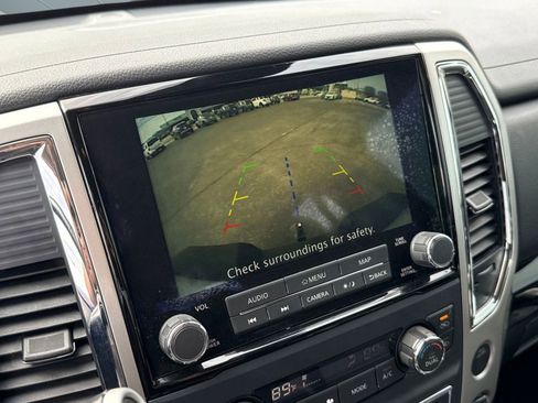 Certified 2021 Nissan Titan SV w/ SV Convenience Package image 28