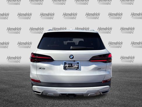 Used 2026 BMW X5 xDrive40i AWD/4WD image 9