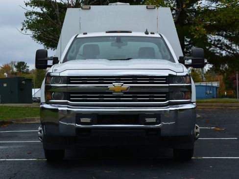 Used 2016 Chevrolet Silverado 3500 W/T image 2