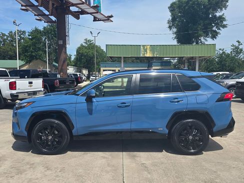 Used 2023 Toyota RAV4 SE w/ Convenience Package AWD/4WD image 39