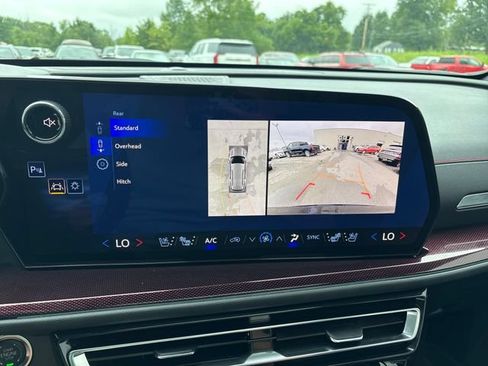 Used 2026 Chevrolet Traverse RS w/ LPO, Floor Liner Package AWD/4WD image 17