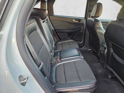 Used 2025 Ford Escape ST-Line FWD image 14