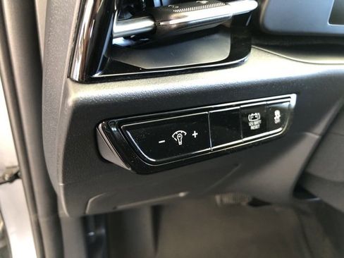 Certified 2024 Kia Niro LX image 53