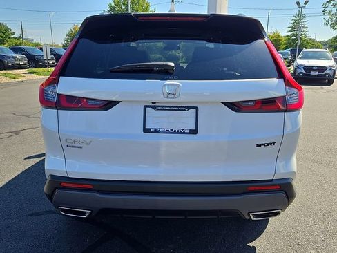 Used 2024 Honda CR-V Sport image 5
