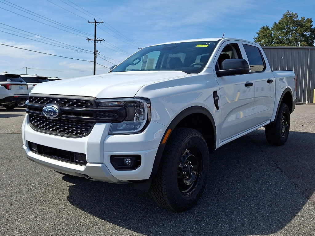 New 2026 Ford Ranger XL w/ FX4 Off-Road Package AWD/4WD image 2