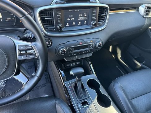 Used 2019 Kia Sorento EX image 28