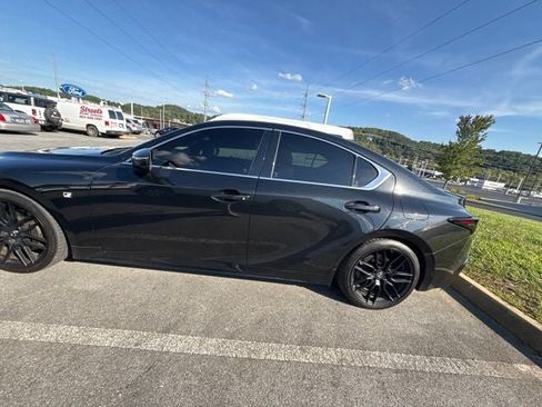 Used 2021 Lexus IS 350 F Sport w/ Dynamic Handling Package RWD image 14
